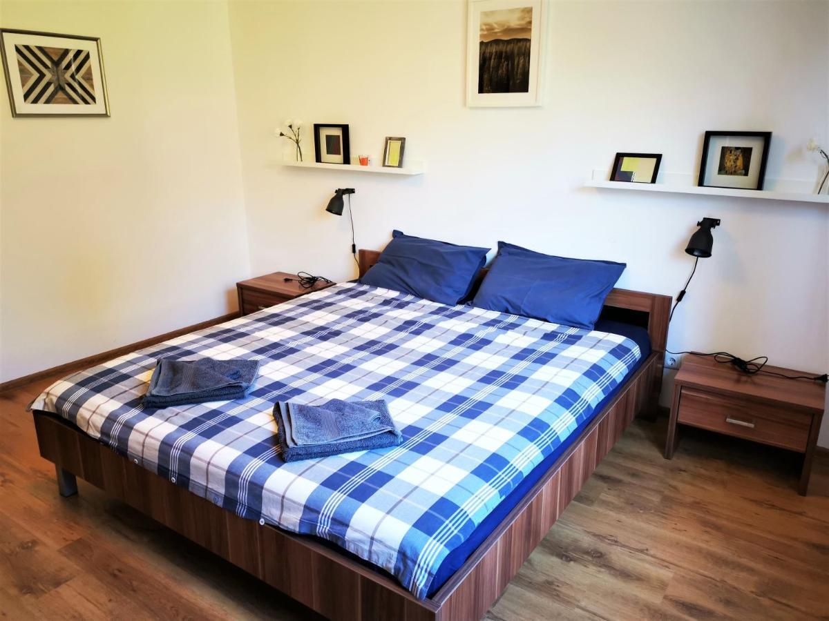 Apartments Dina プーラ エクステリア 写真